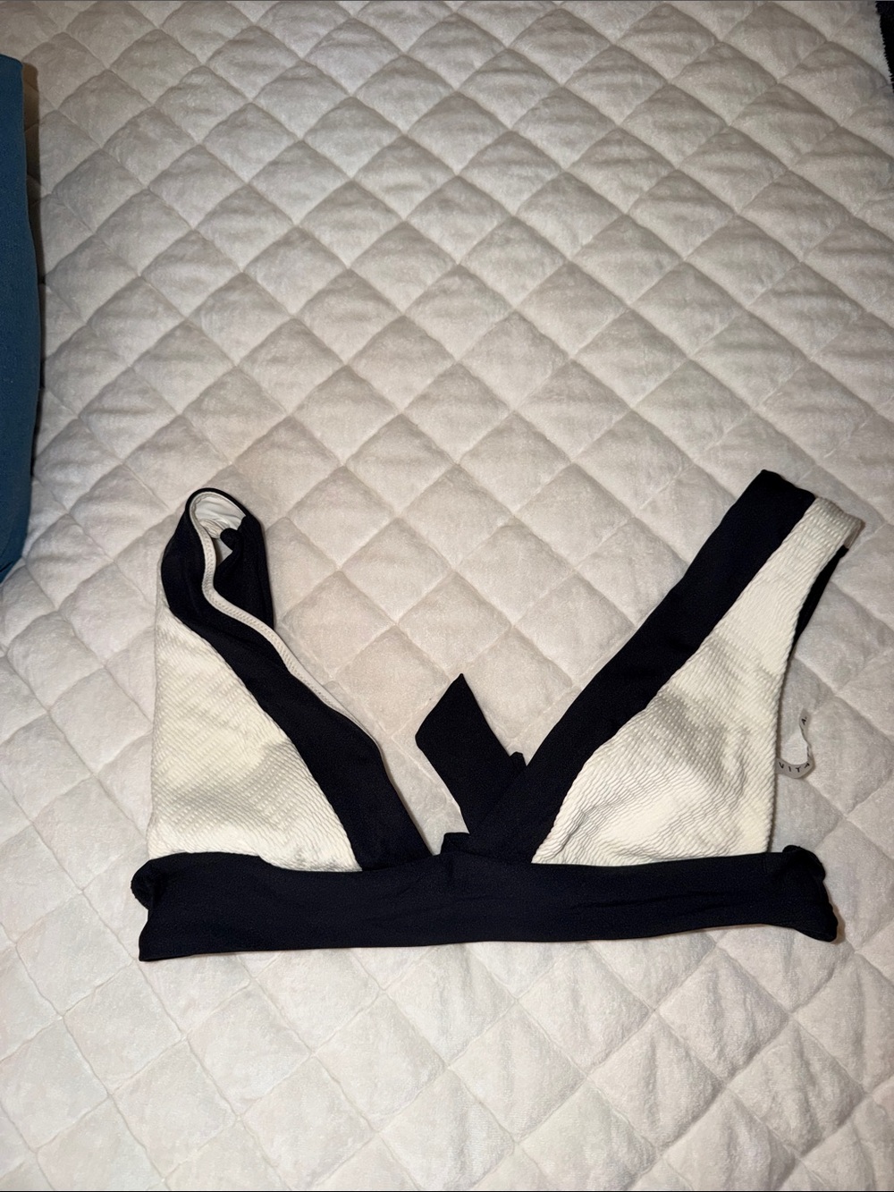 Vitamin A Black & Cream V-Neck Bikini top